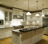 Smart custom kitchen in Houston with wooden floor