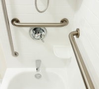 Bath tub with grab bar for disable people